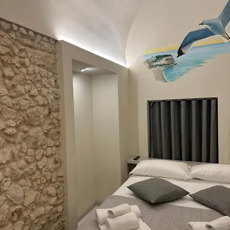 That's 4* Tropea