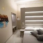 That's Πανσιόν 4*
